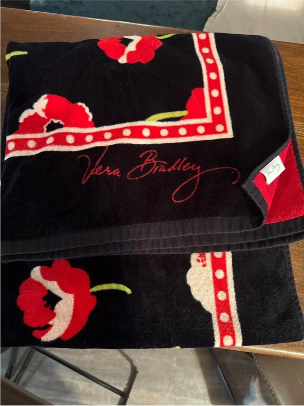 Vera Bradley Beach Towel POPPY FIELDS Oversized SOFT Pool Black RED New RARE